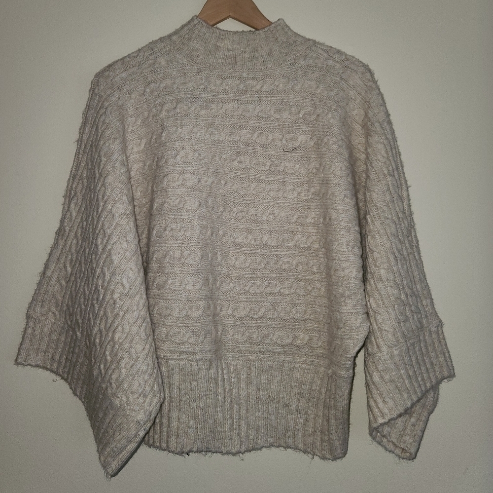 Marc New York light beige sweater sz m